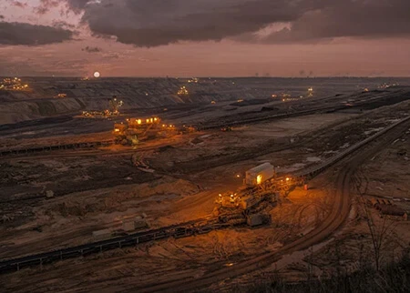 Proyecto de miner&iacute;a de carb&oacute;n a cielo abierto en Rusia